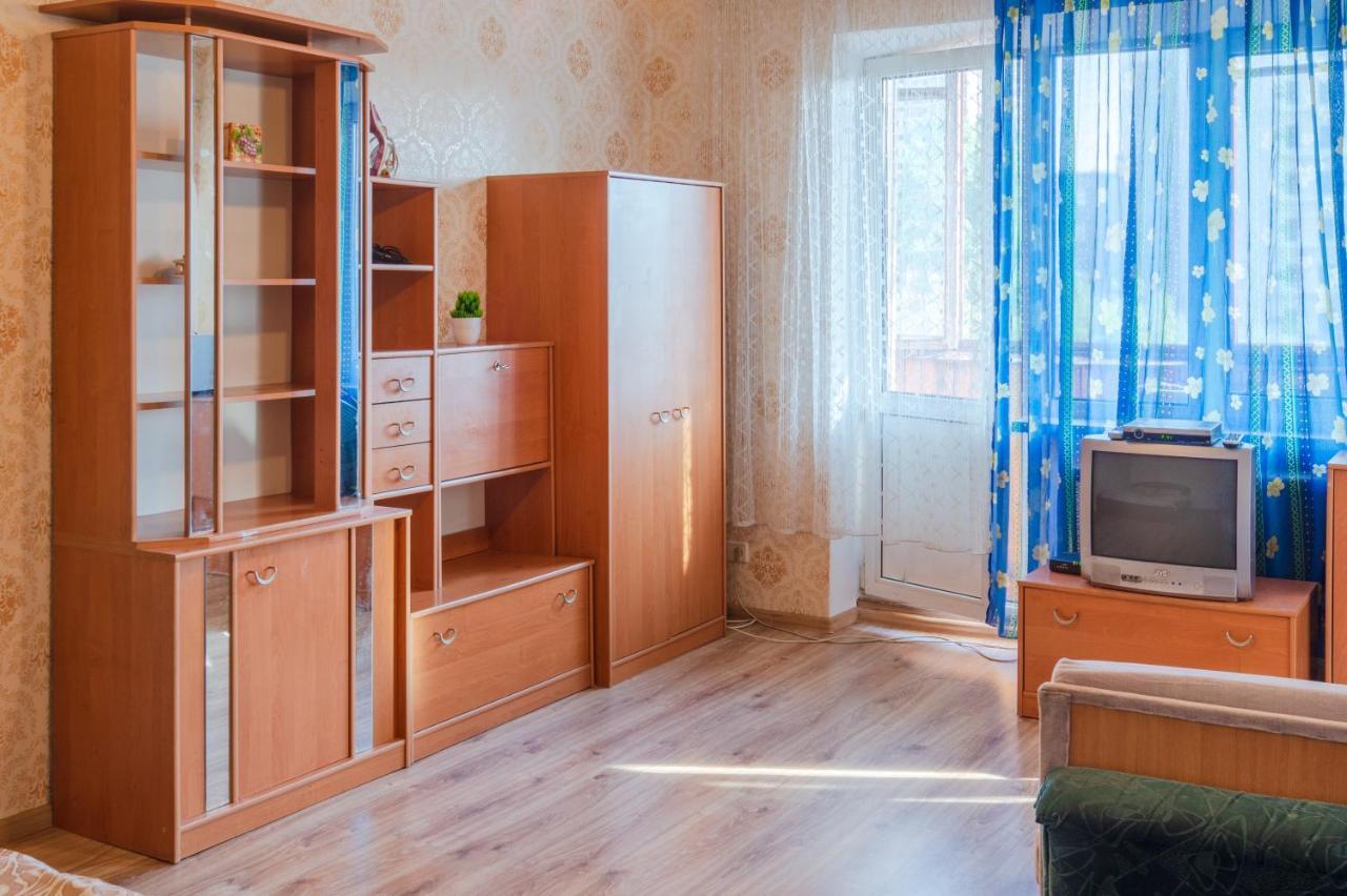 Квартира По Улице Федорова 1 Kiev Bagian luar foto