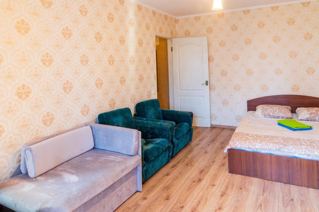 Квартира По Улице Федорова 1 Kiev Bagian luar foto