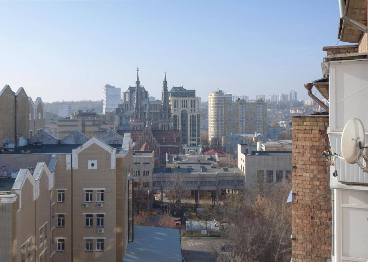 Квартира По Улице Федорова 1 Kiev Bagian luar foto